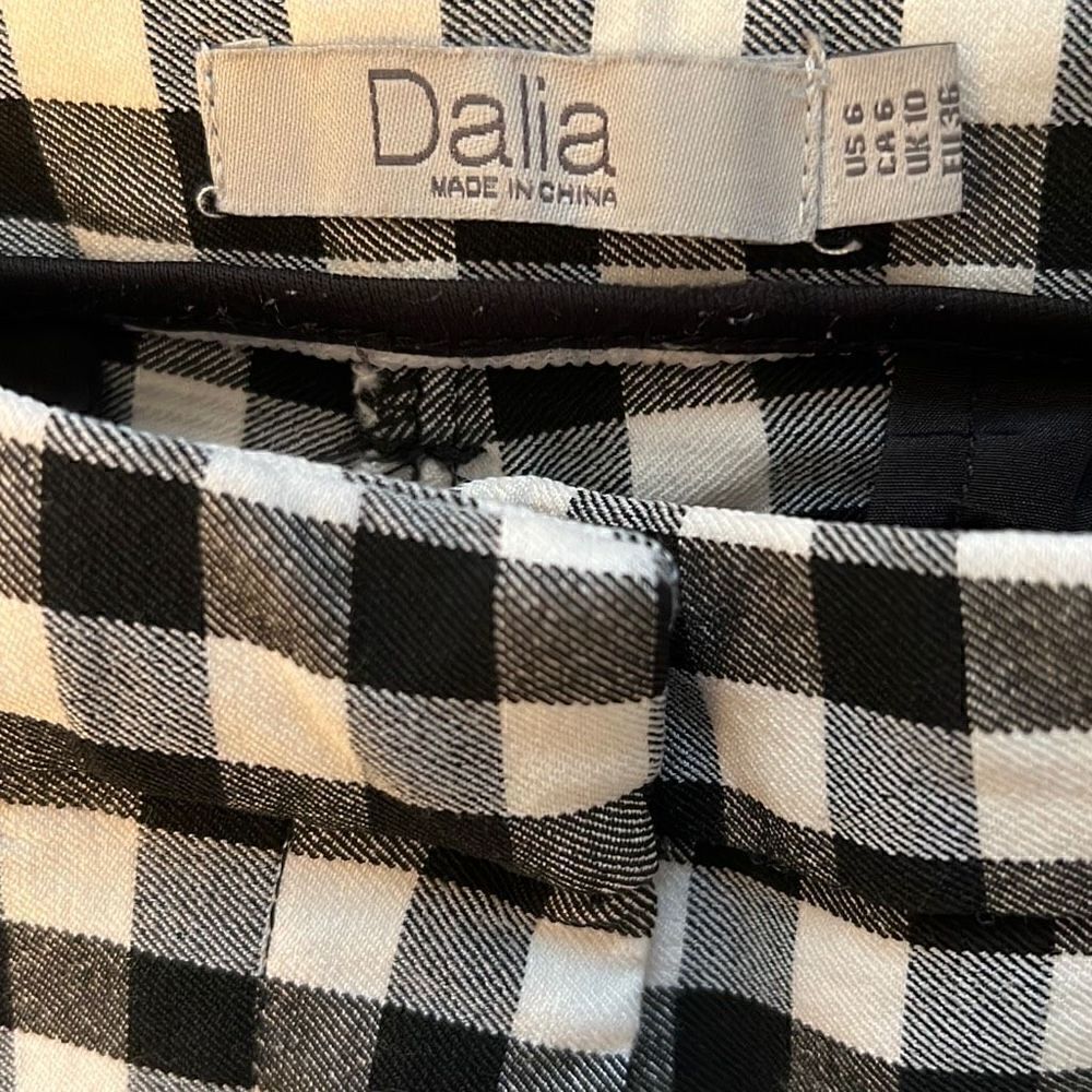 Dalia Women's Black White Gingham Rayon Blend Mid Rise Stretch Ankle Pants - Picture 6 of 6